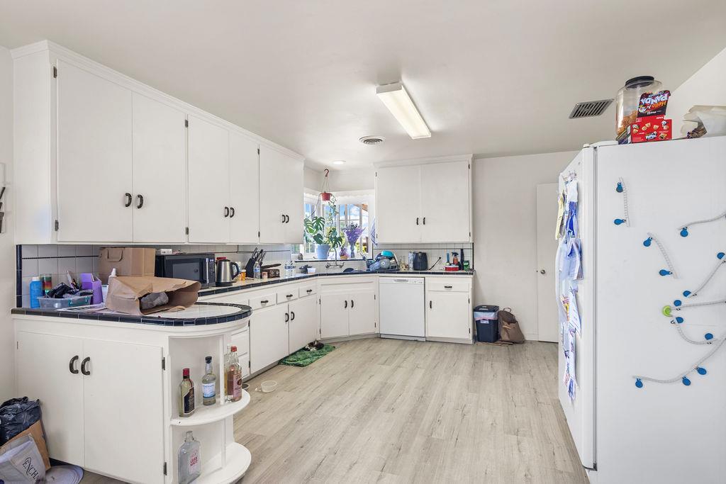 906 Hoyer Rd, Newman, CA 95360