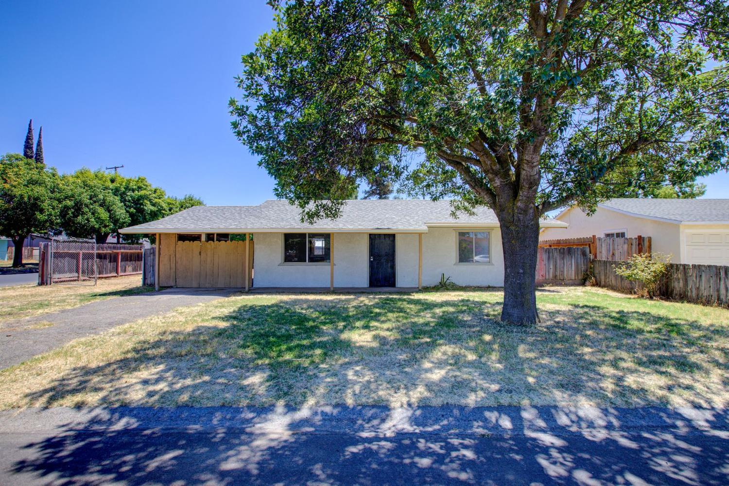 2354 Lambert St, Modesto, CA 95354