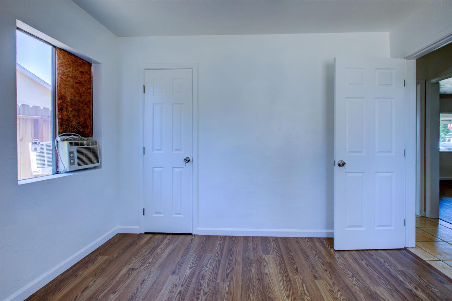 2354 Lambert St, Modesto, CA 95354