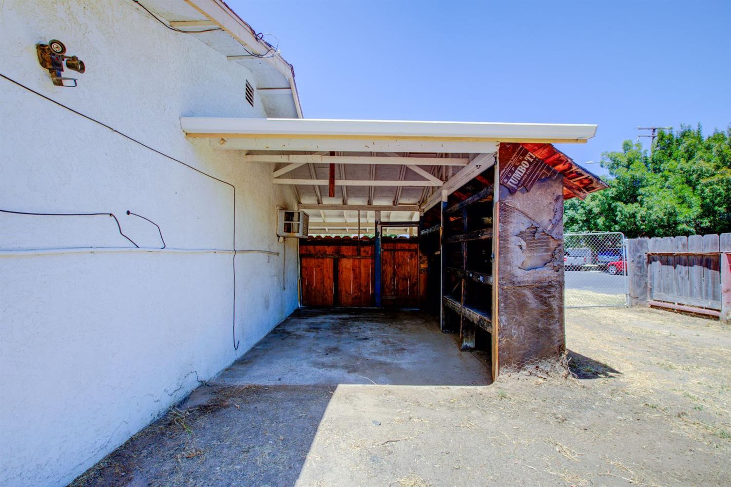 2354 Lambert St, Modesto, CA 95354