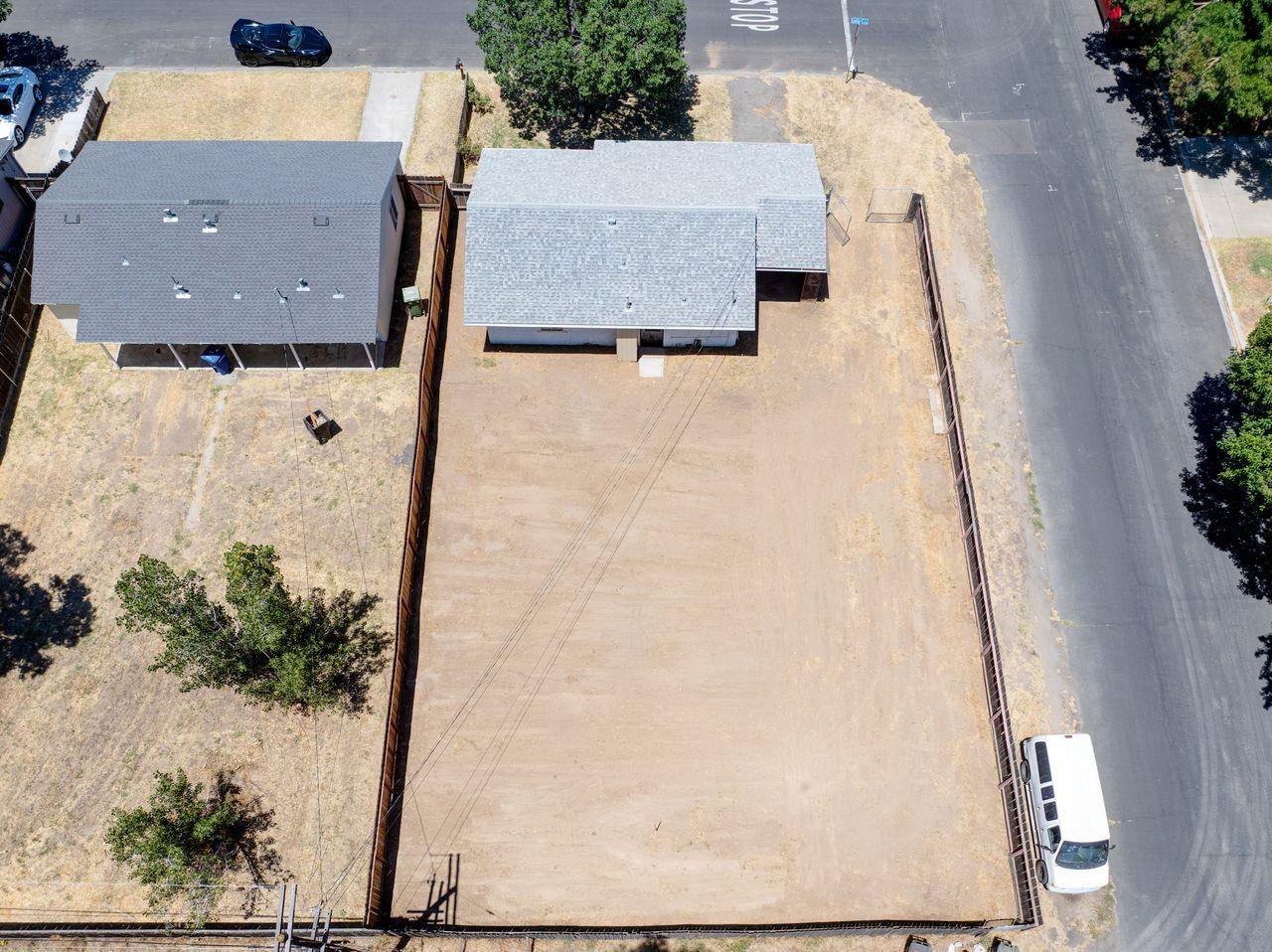 2354 Lambert St, Modesto, CA 95354