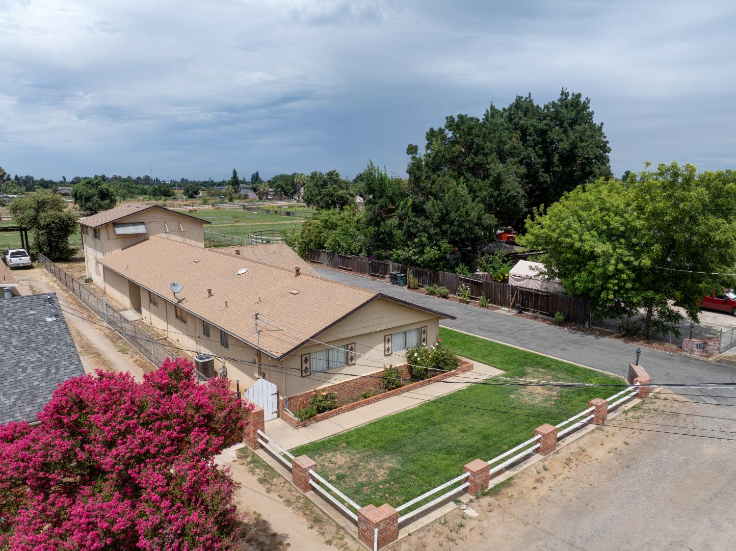 1729 Beverly Dr, Modesto, CA 95358