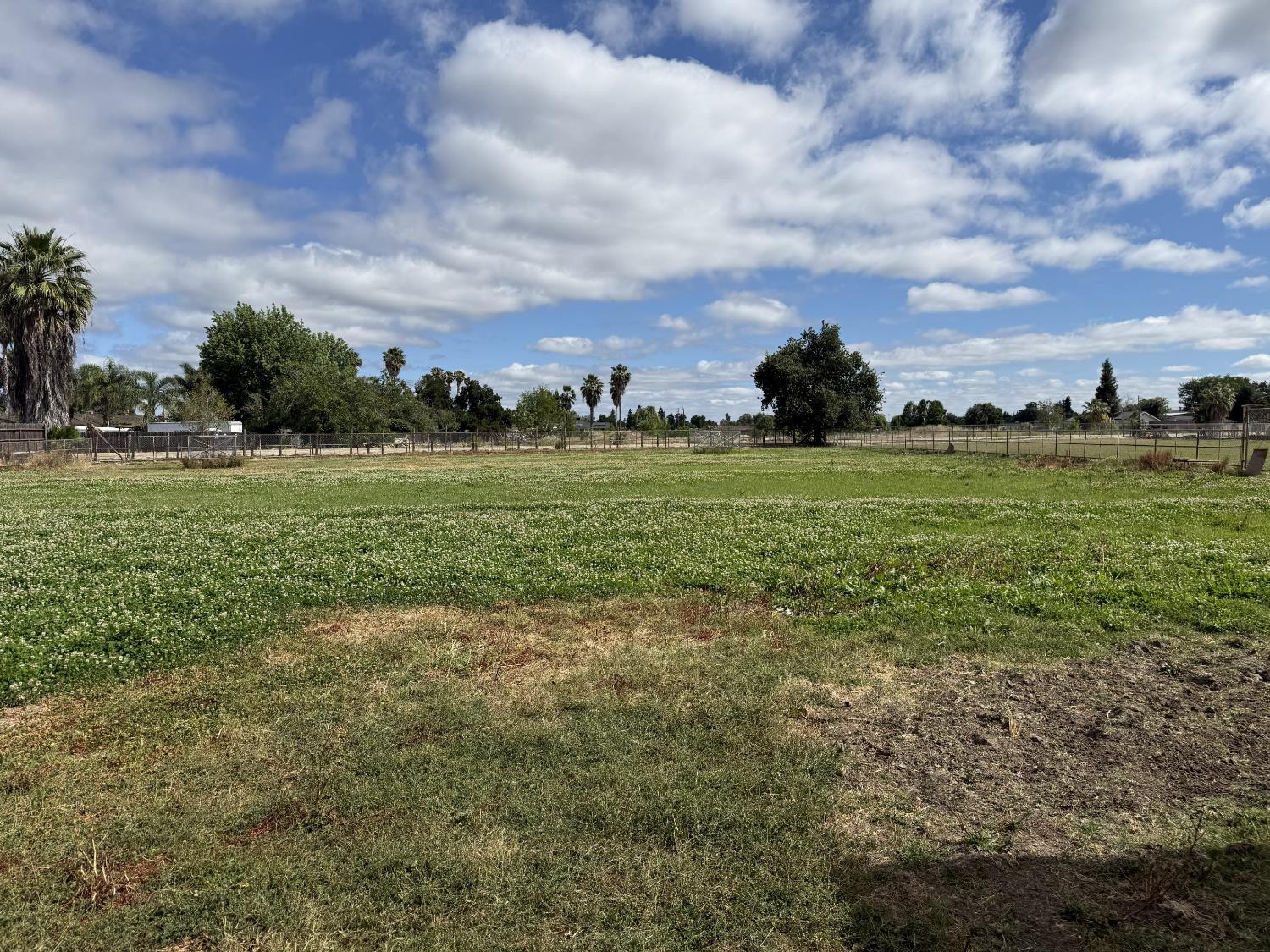 1729 Beverly Dr, Modesto, CA 95358