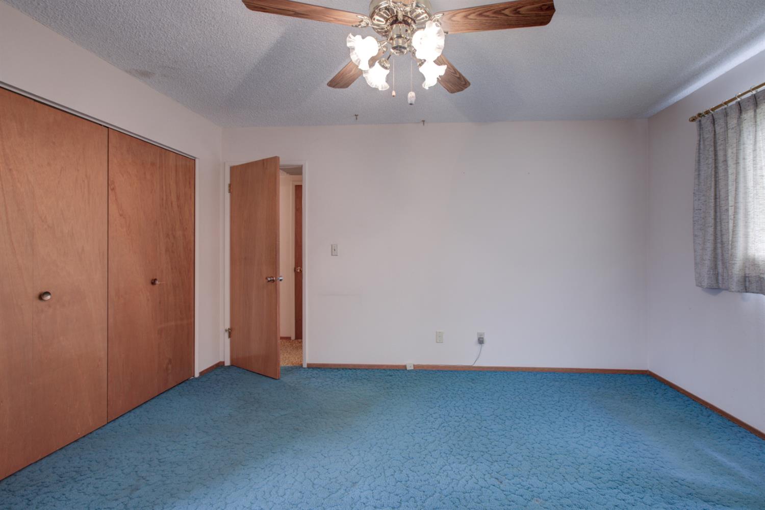 1729 Beverly Dr, Modesto, CA 95358
