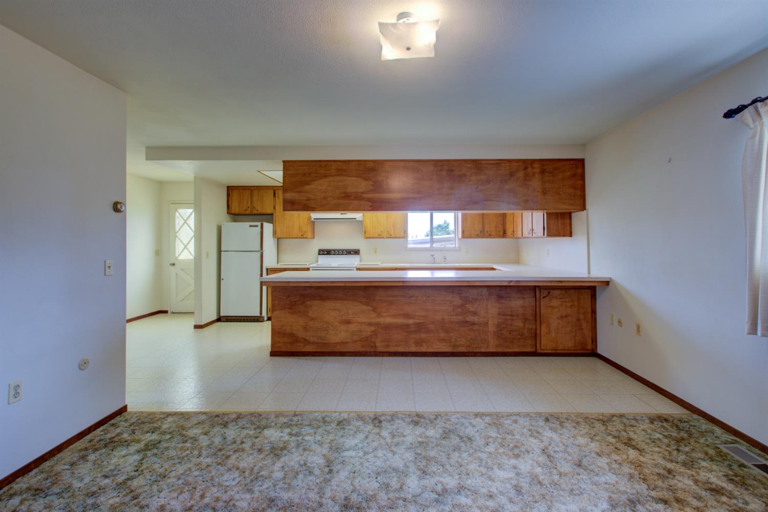1729 Beverly Dr, Modesto, CA 95358