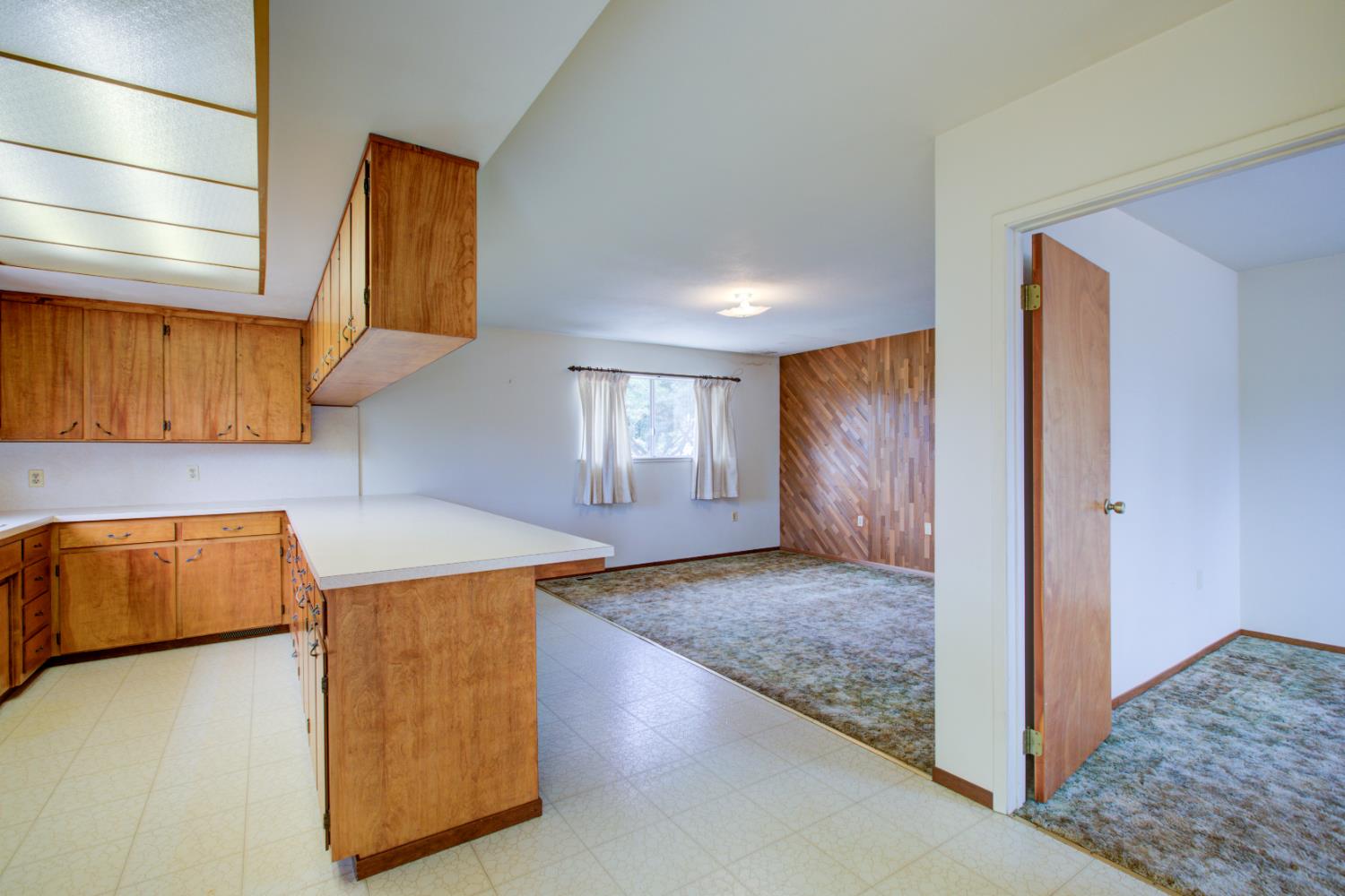 1729 Beverly Dr, Modesto, CA 95358