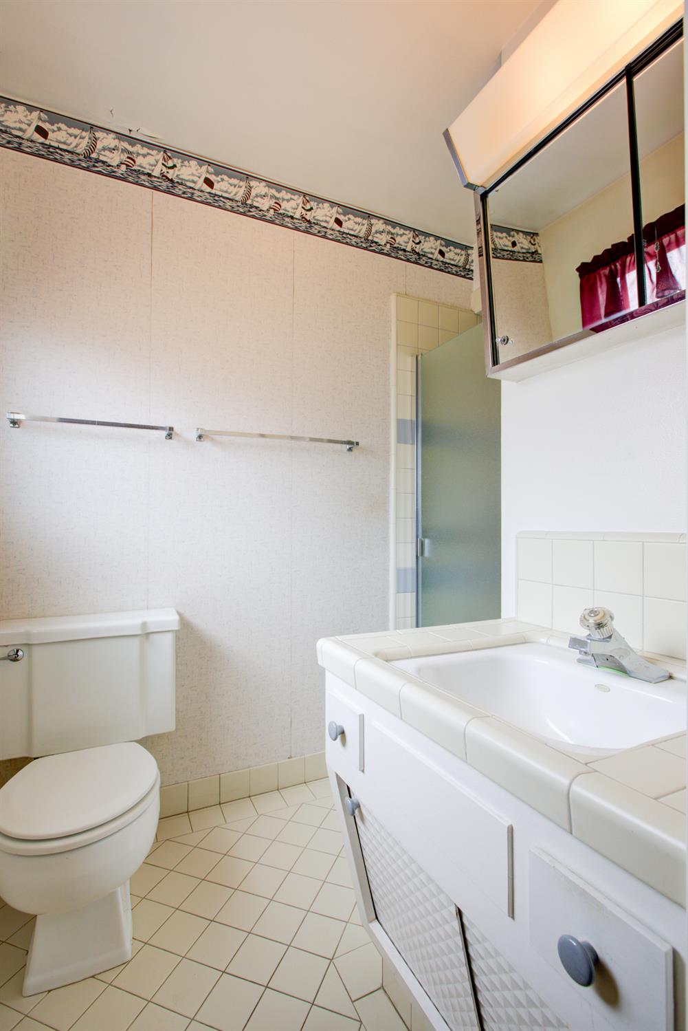 1729 Beverly Dr, Modesto, CA 95358