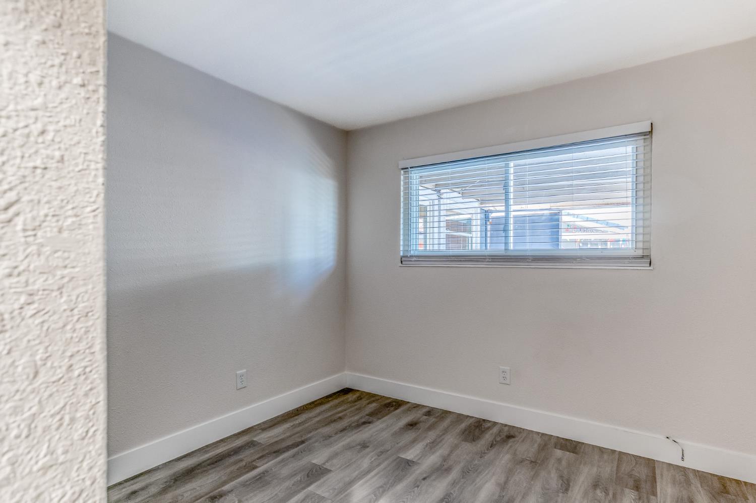 430 Eva Dr, Manteca, CA 95336