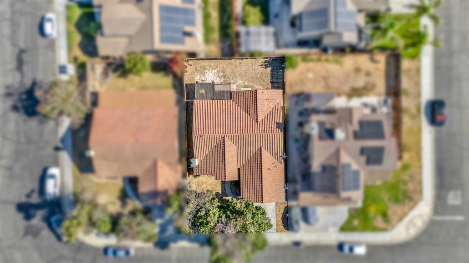 528 Burgundy St, Los Banos, CA 93635