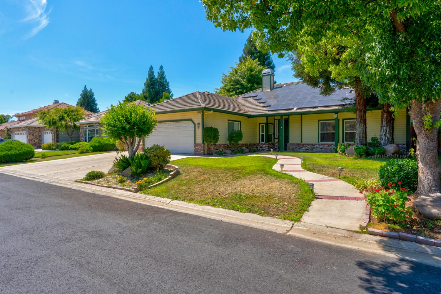 7090 Emerald St, Chowchilla, CA 93610