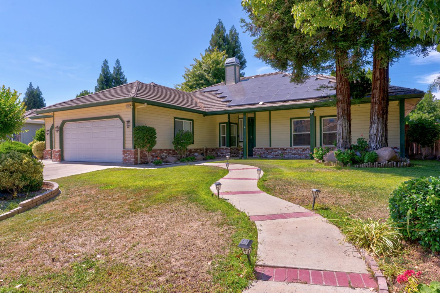 7090 Emerald St, Chowchilla, CA 93610