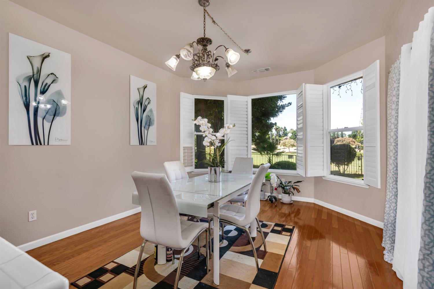 7090 Emerald St, Chowchilla, CA 93610