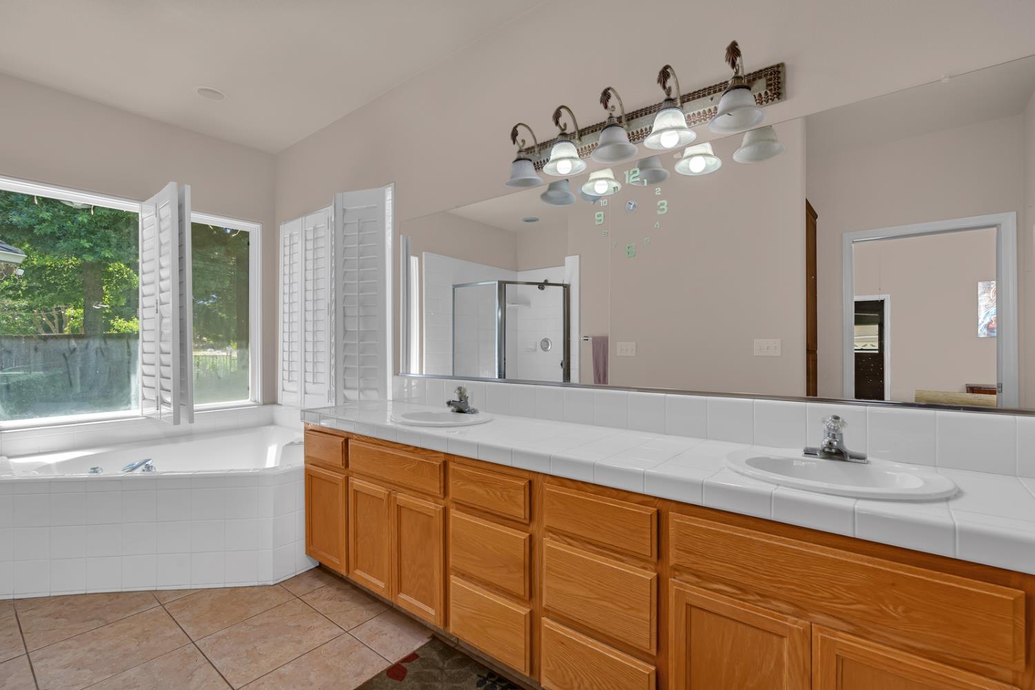 7090 Emerald St, Chowchilla, CA 93610