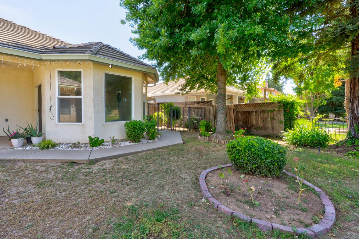 7090 Emerald St, Chowchilla, CA 93610
