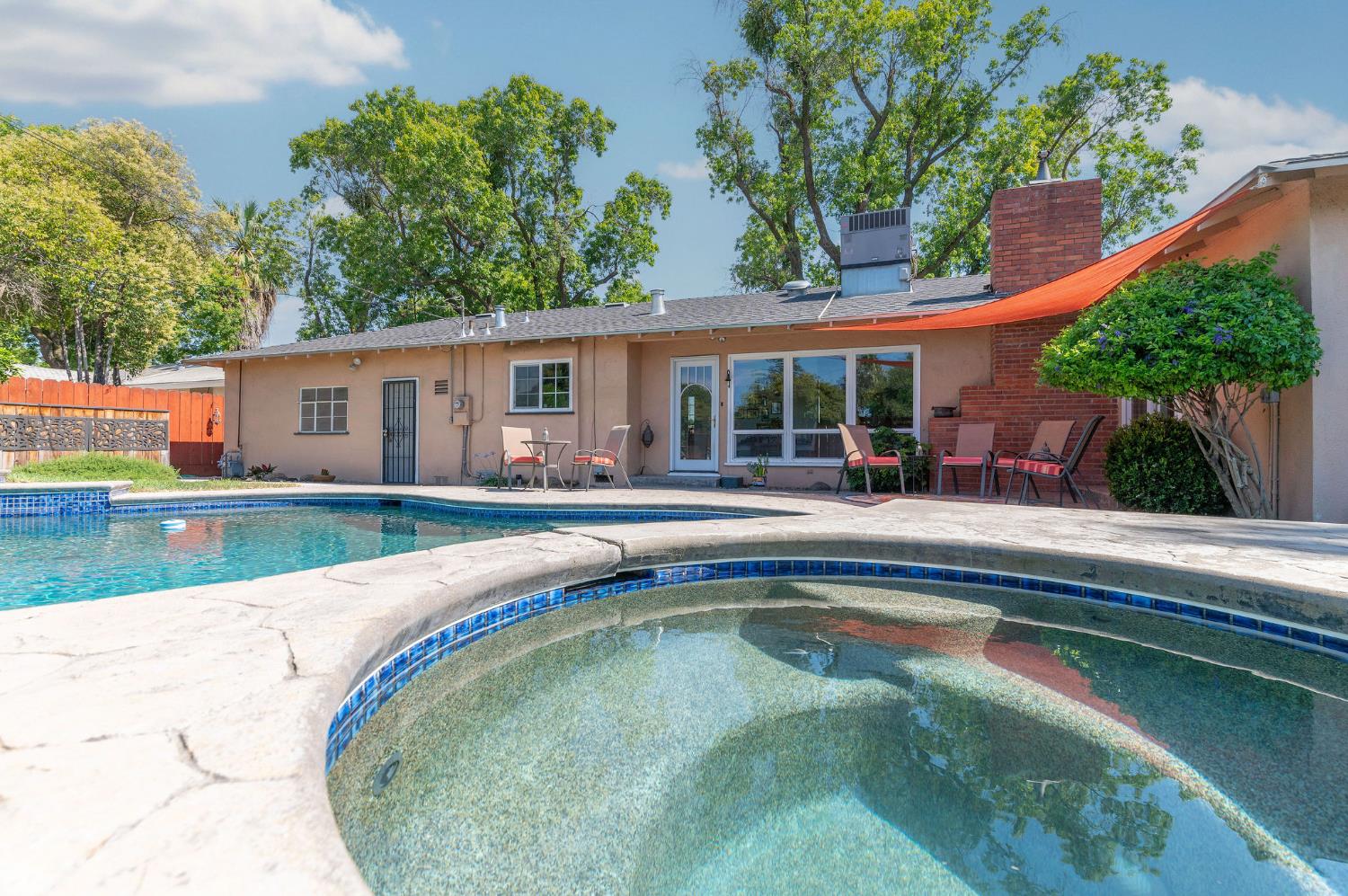 1305 Glenwood Dr, Modesto, CA 95350