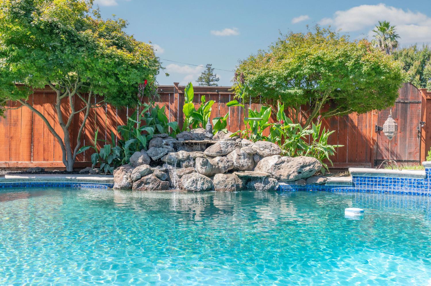 1305 Glenwood Dr, Modesto, CA 95350
