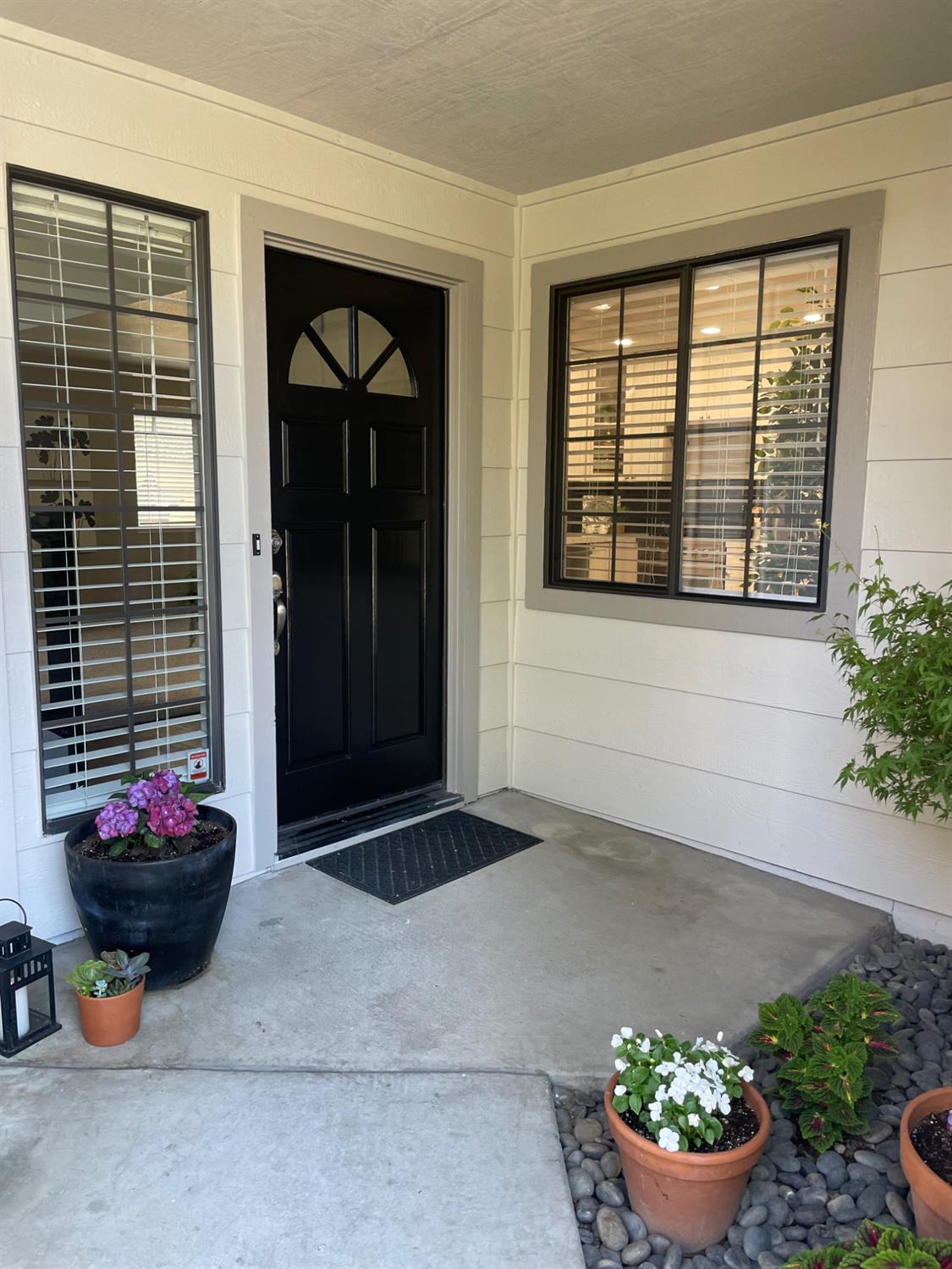 1355 Alex Cir, Turlock, CA 95382