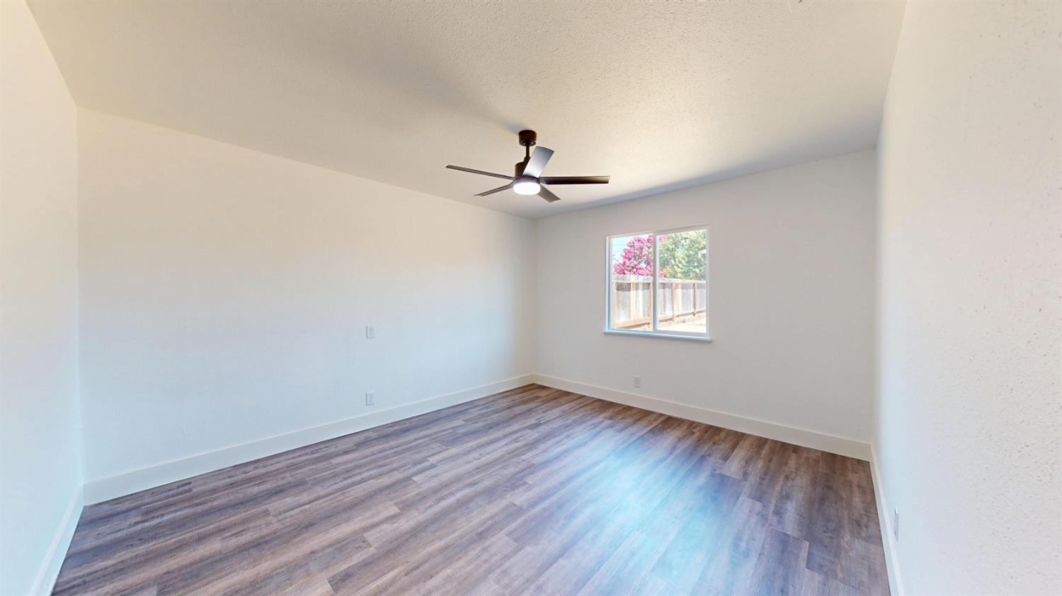 1575 Primrose Ave, Merced, CA 95340