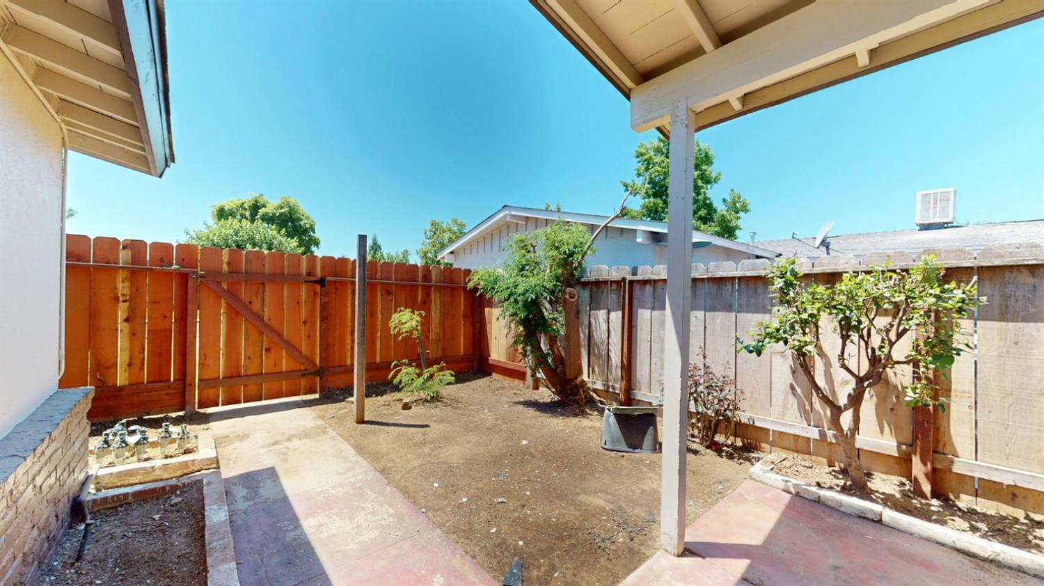 1575 Primrose Ave, Merced, CA 95340