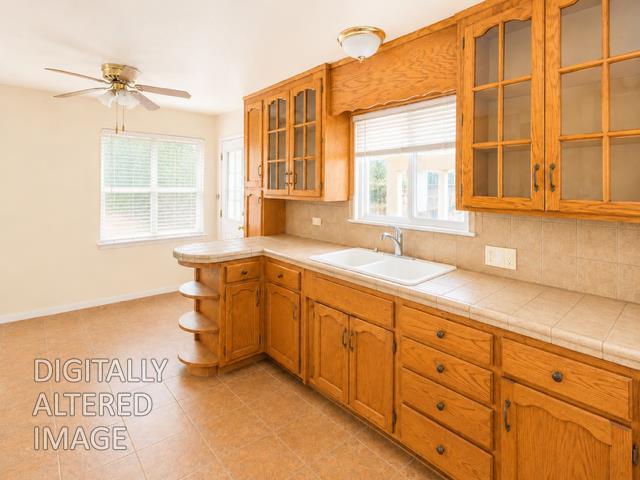 1217 Woodman Way, Modesto, CA 95350