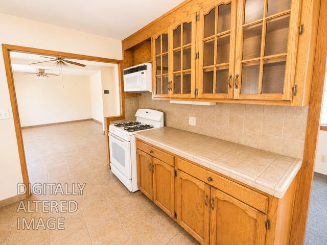1217 Woodman Way, Modesto, CA 95350