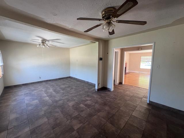 1217 Woodman Way, Modesto, CA 95350