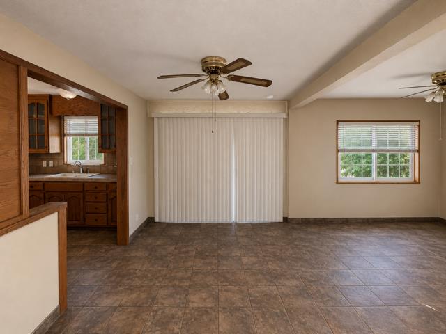 1217 Woodman Way, Modesto, CA 95350