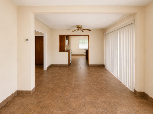 1217 Woodman Way, Modesto, CA 95350