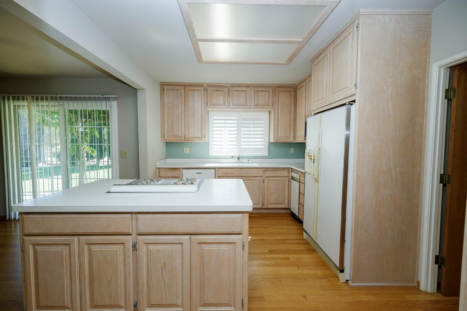 22342 Henry Rd, Escalon, CA 95320