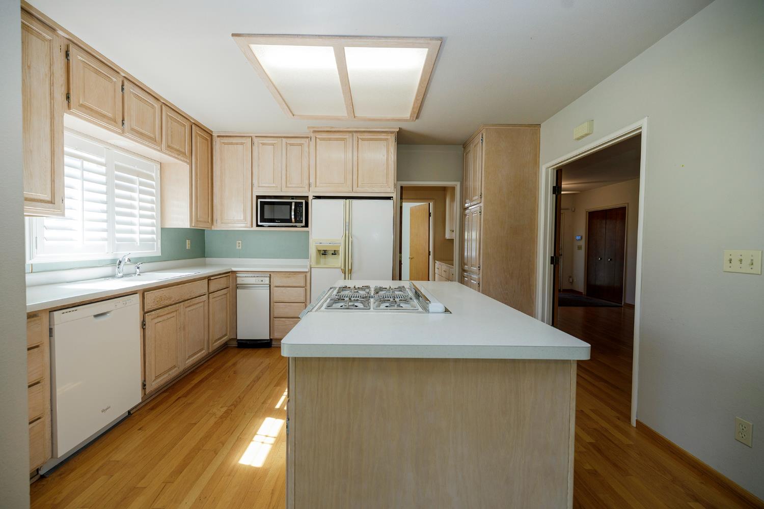 22342 Henry Rd, Escalon, CA 95320