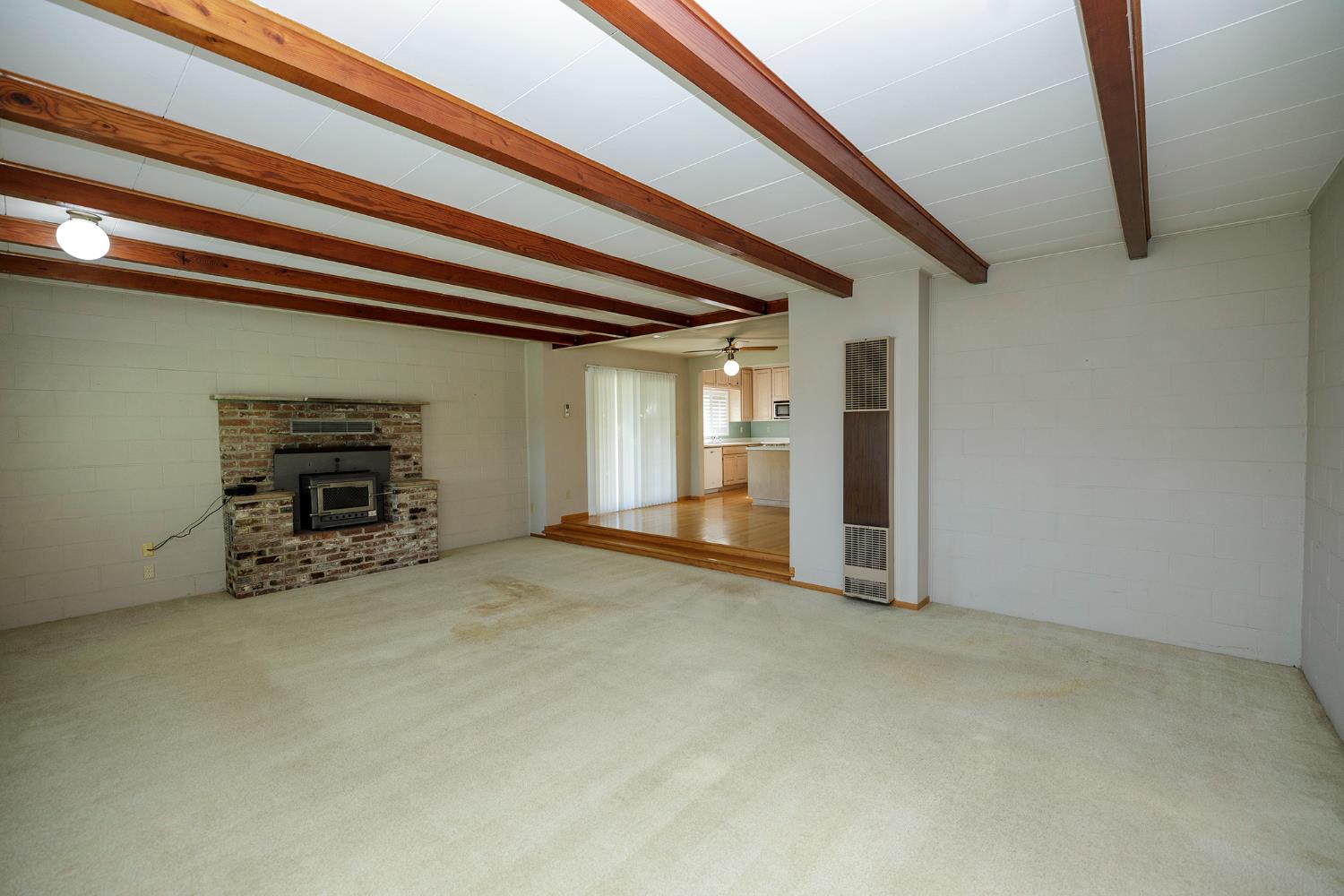 22342 Henry Rd, Escalon, CA 95320