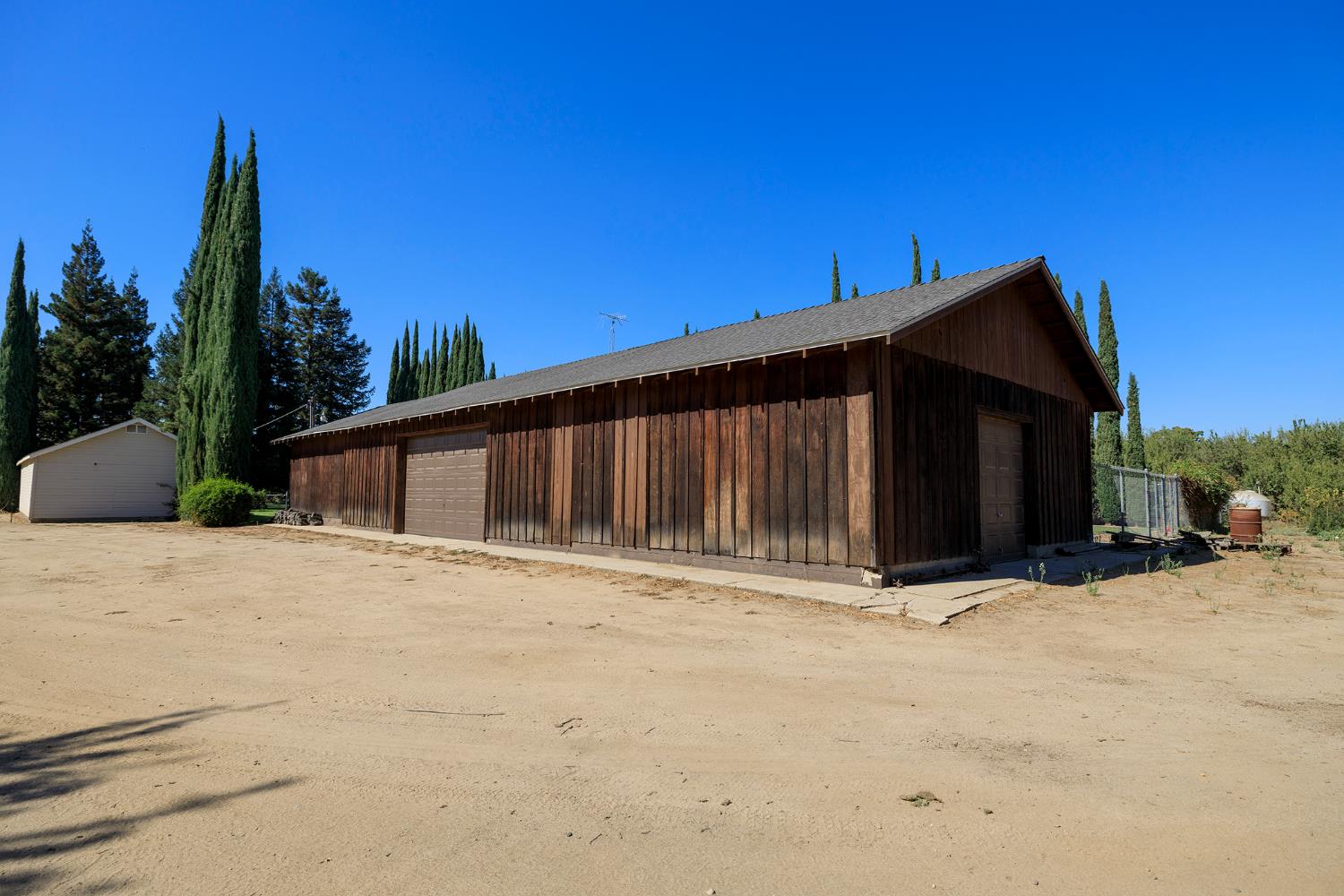 22342 Henry Rd, Escalon, CA 95320