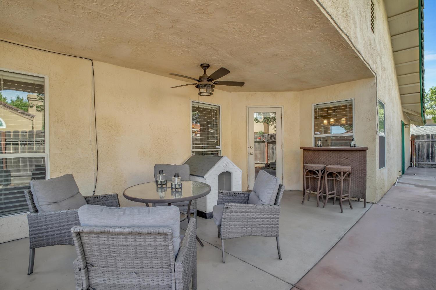 2504 Crosswood Way, Modesto, CA 95355