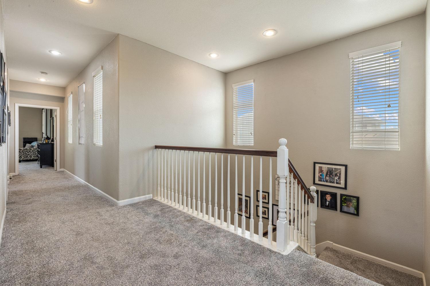 4130 Enclave Dr, Turlock, CA 95382