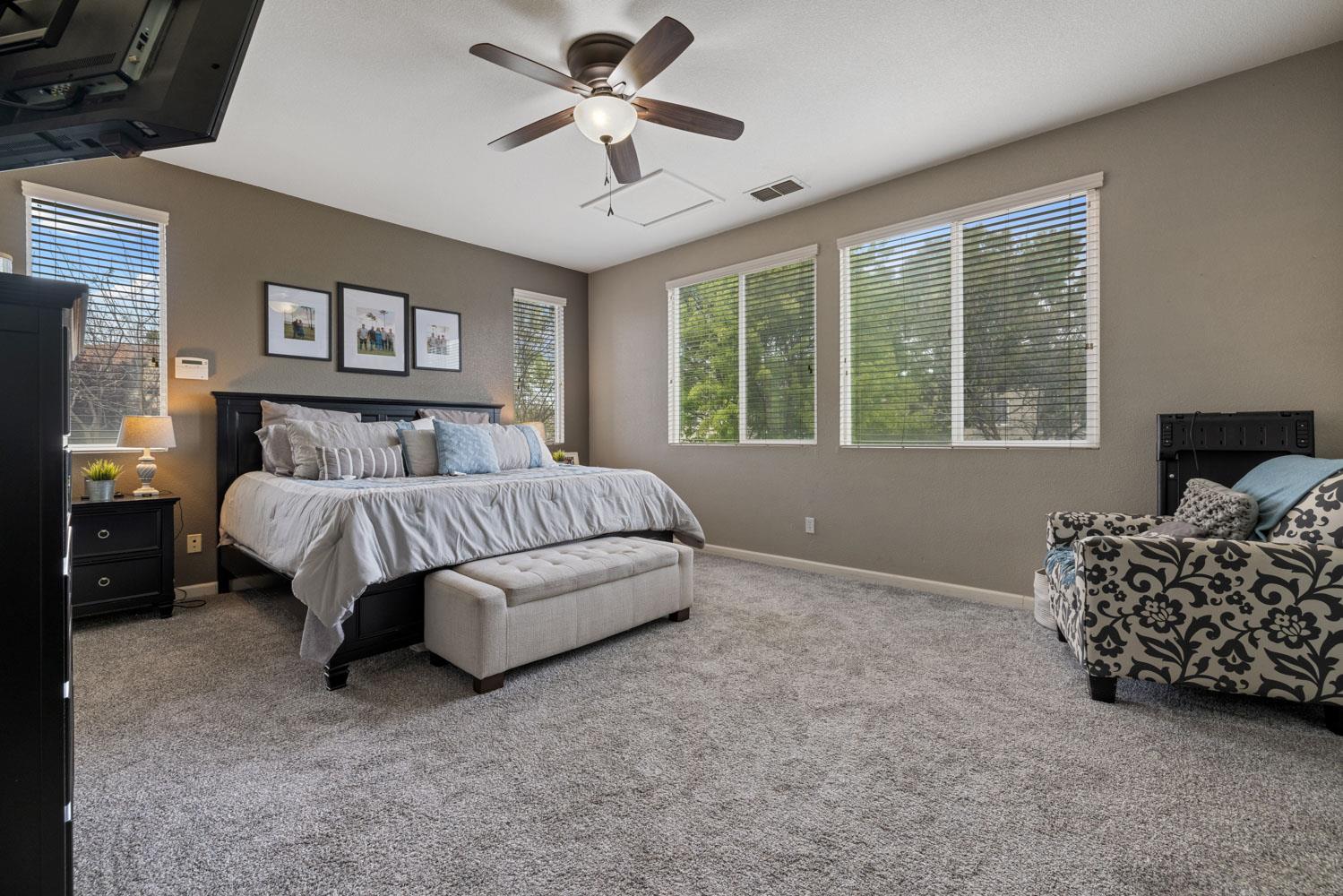 4130 Enclave Dr, Turlock, CA 95382
