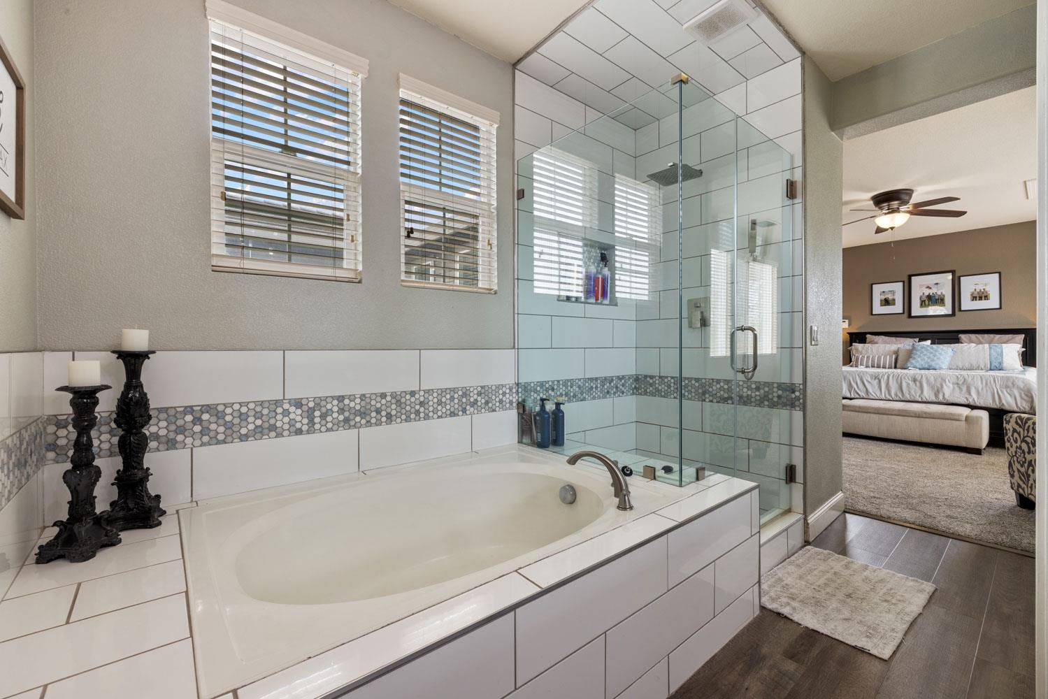 4130 Enclave Dr, Turlock, CA 95382