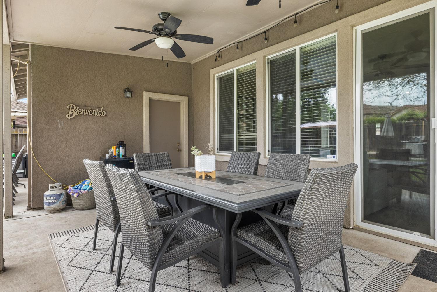 4130 Enclave Dr, Turlock, CA 95382