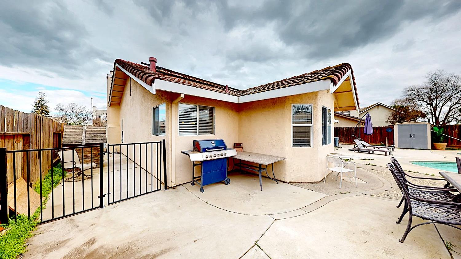 20093 Tiffany Ct, Hilmar, CA 95324