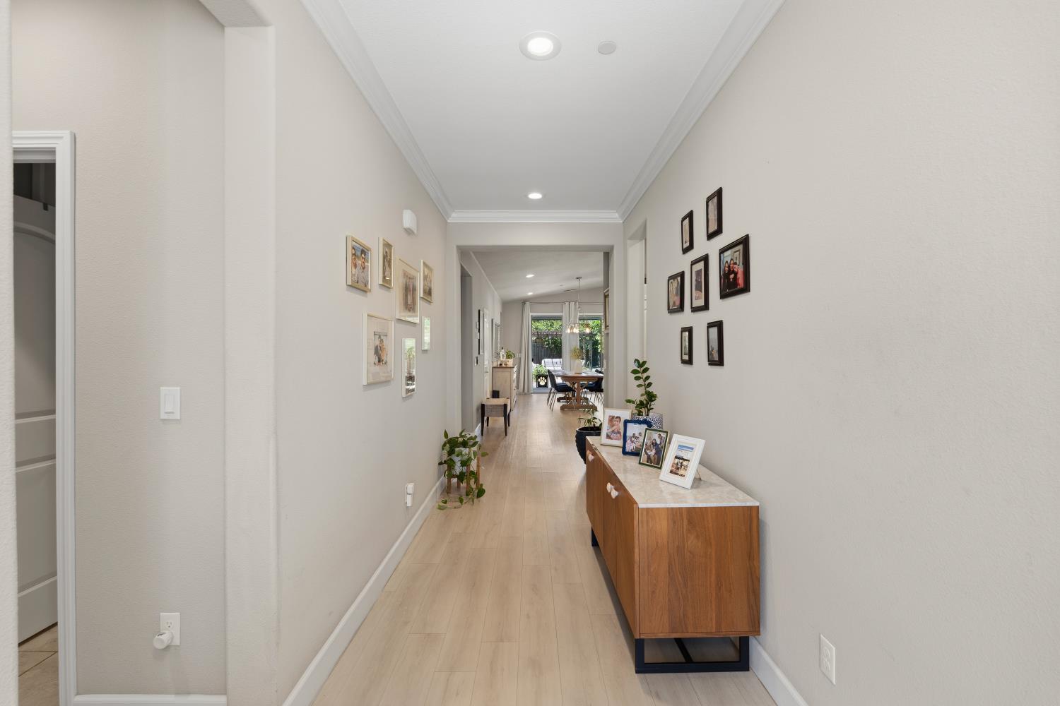 1603 Banister Ln, Manteca, CA 95337