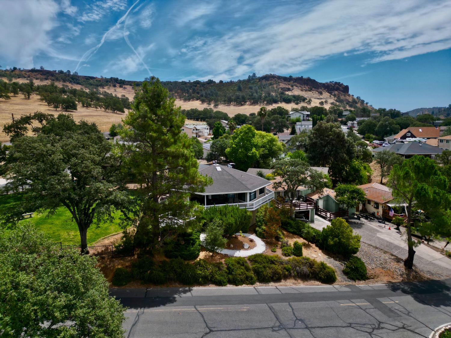 286 Tennis Ct, Copperopolis, CA 95228