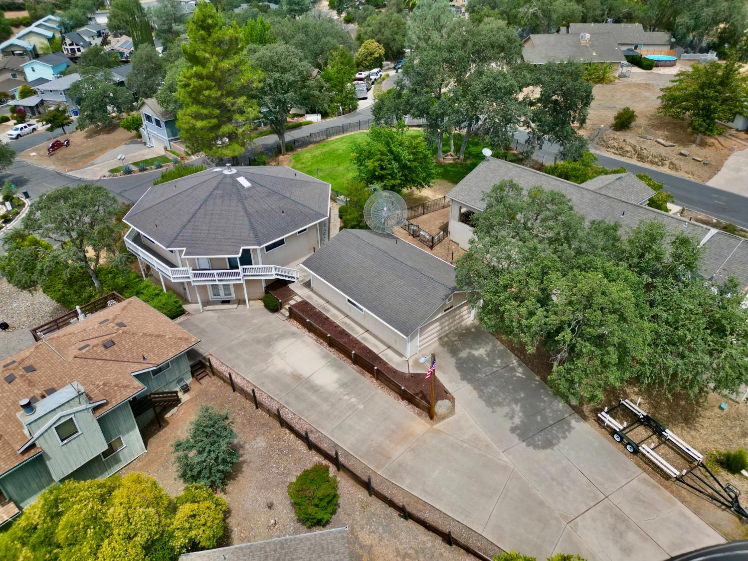 286 Tennis Ct, Copperopolis, CA 95228