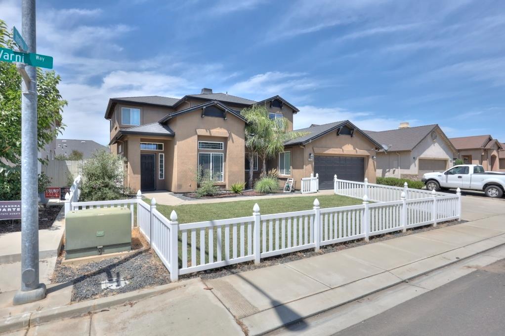 6801 Varni Way, Hughson, CA 95326