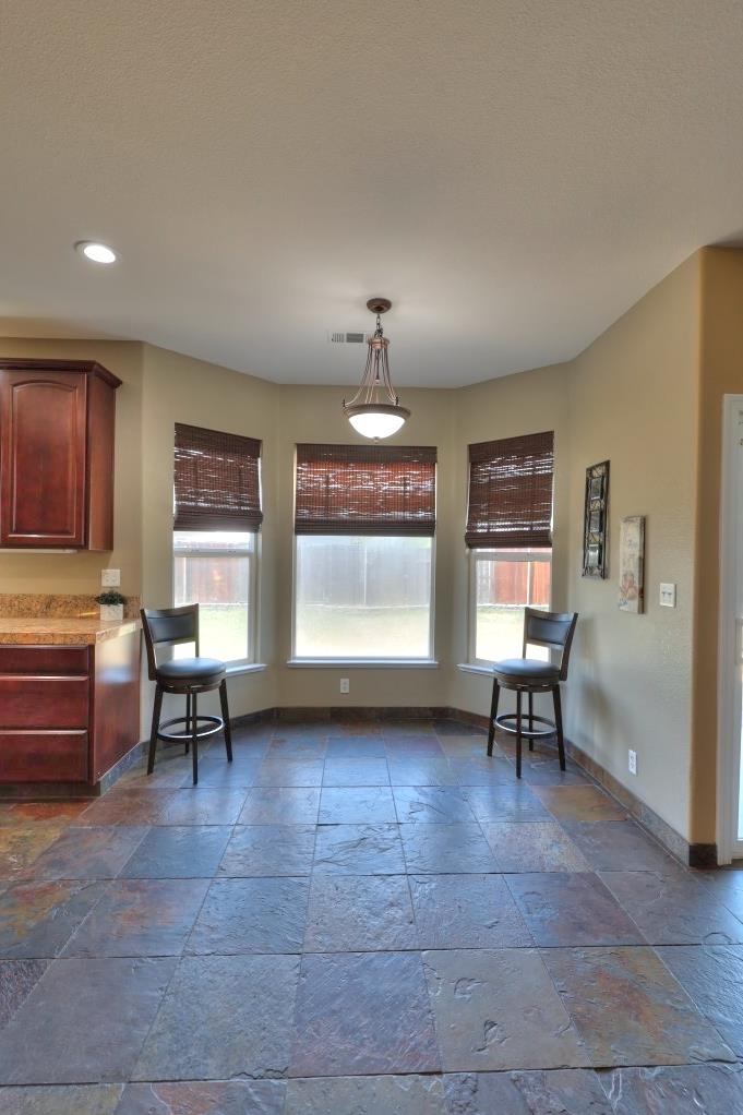 6801 Varni Way, Hughson, CA 95326