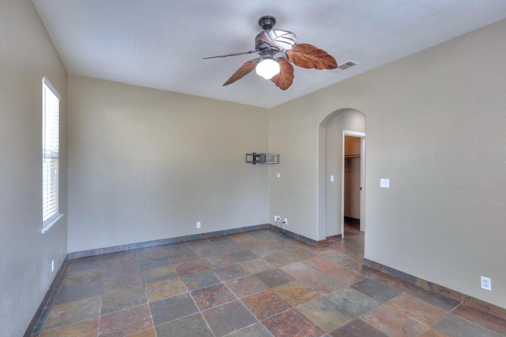 6801 Varni Way, Hughson, CA 95326
