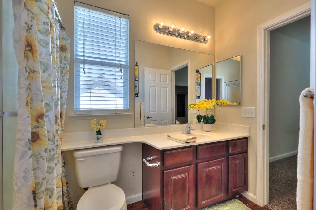 6801 Varni Way, Hughson, CA 95326