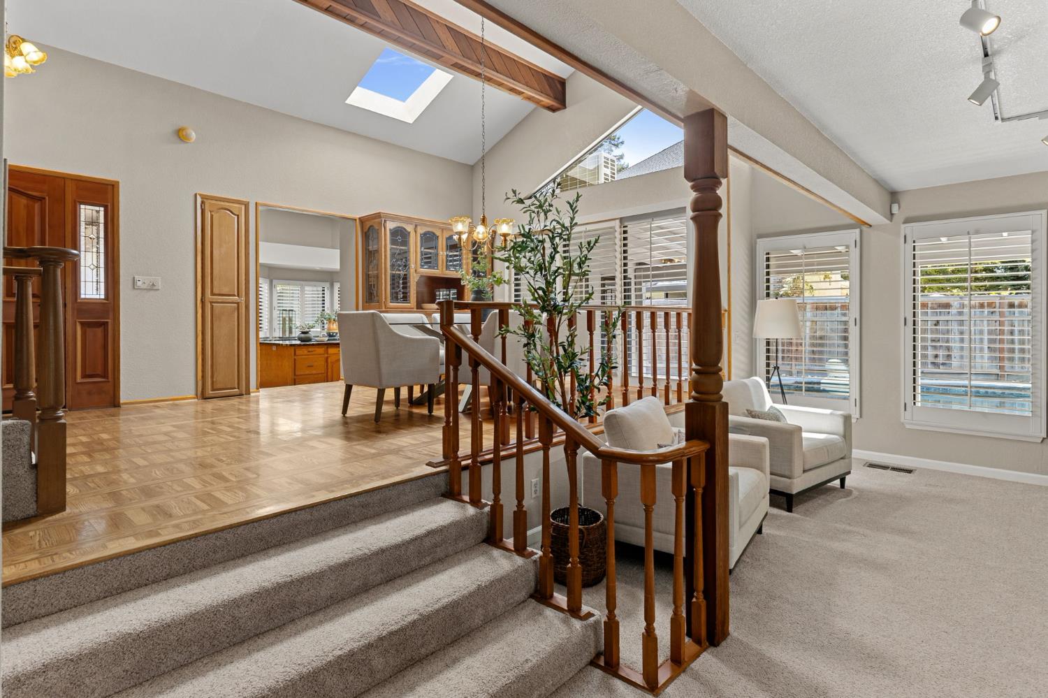 2809 Londonderry Ct, Modesto, CA 95350