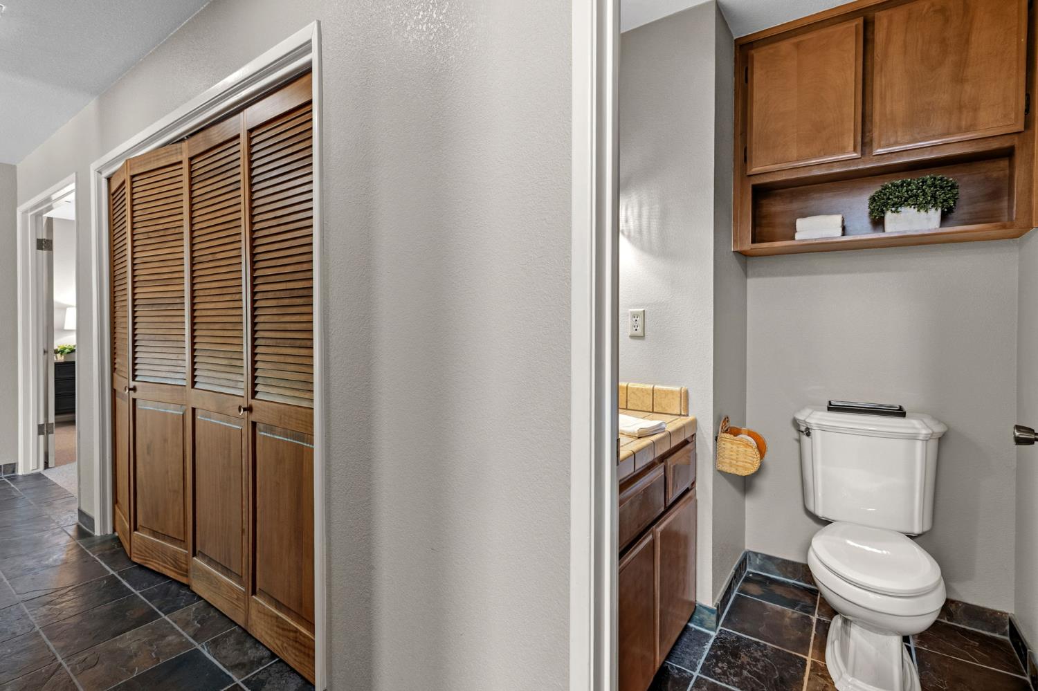 2809 Londonderry Ct, Modesto, CA 95350