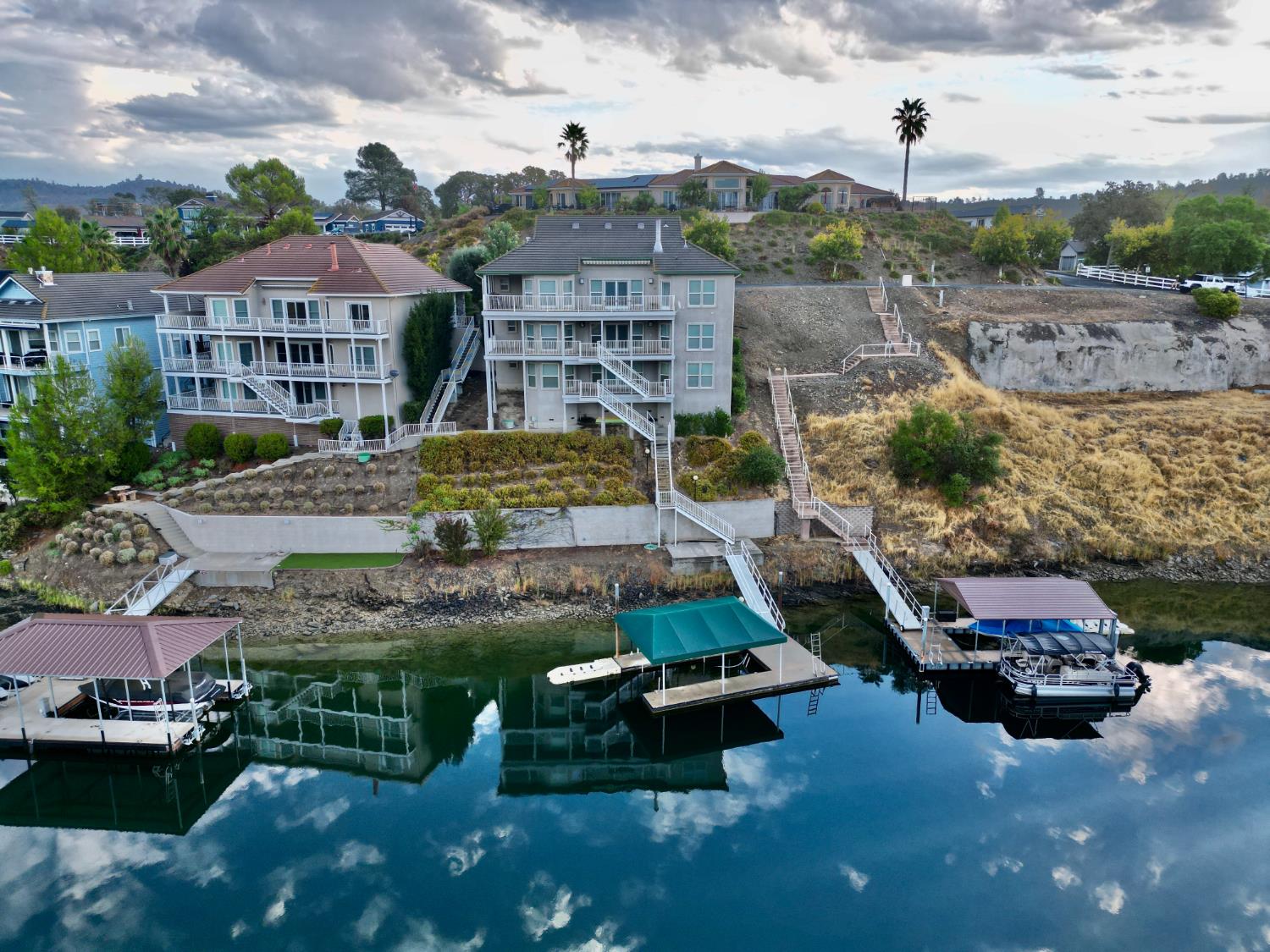 1073 Shoreline Dr, Copperopolis, CA 95228