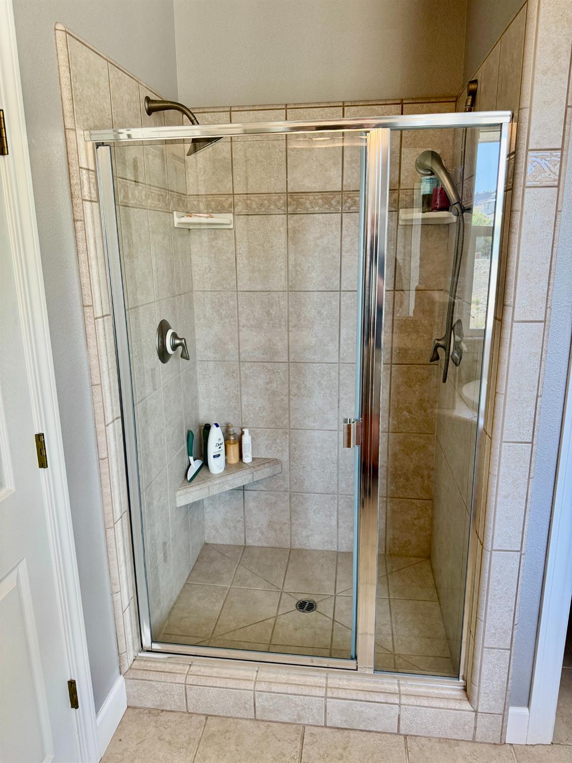 1073 Shoreline Dr, Copperopolis, CA 95228