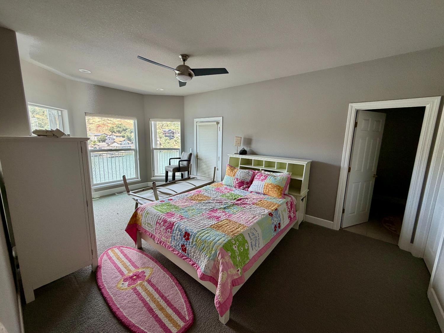 1073 Shoreline Dr, Copperopolis, CA 95228
